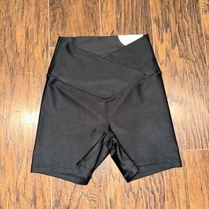 NWT Offline by Aerie Black Crossover High-Waisted Biker Shorts